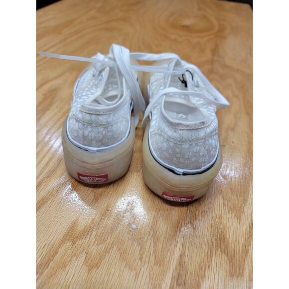 Vans Authentic Skate Athletic Shoes Women's 7.5 White Lace Up Modular Dots S10 - Picture 3 of 10